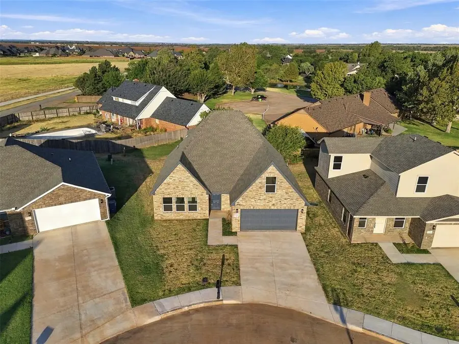 811 Venice Court, Kingfisher, OK 73750 - #3