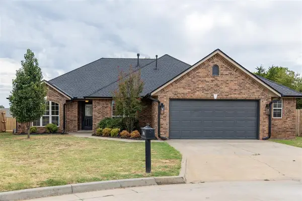 2505 Sutton Court, Shawnee, OK 74804