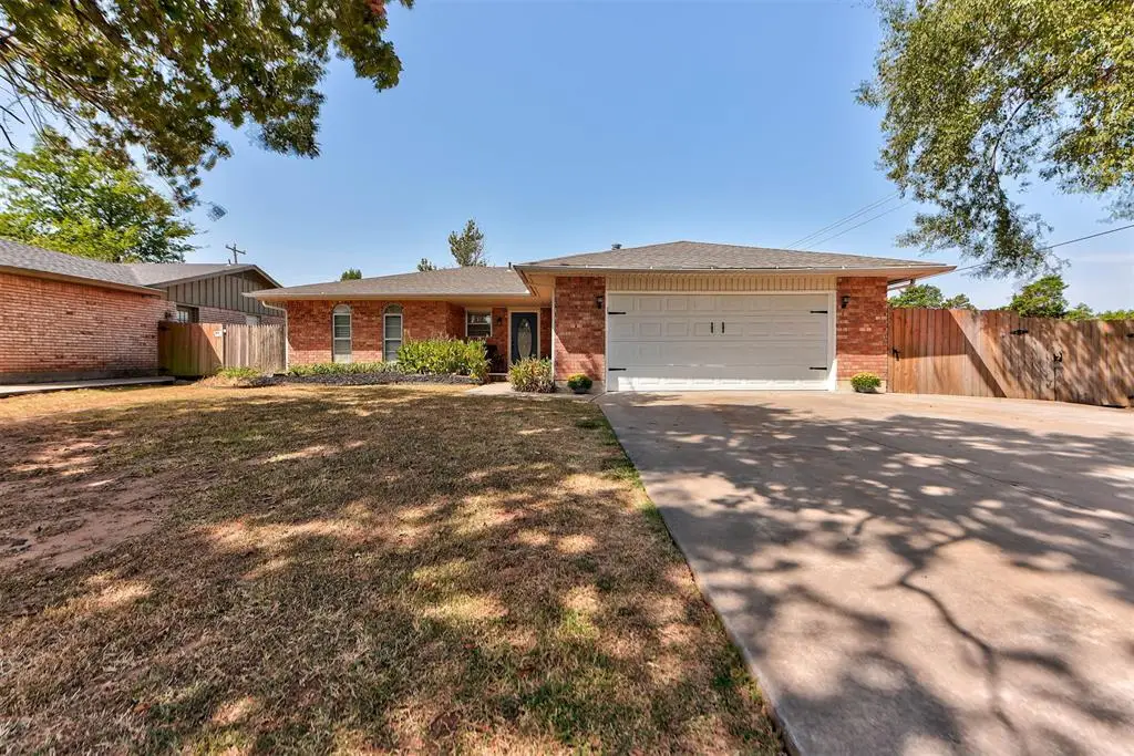 1073 Harrison Street, Harrah, OK 73045 - #1