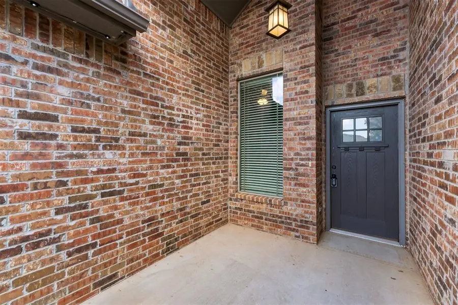 2640 Coles Creek Lane, Yukon, OK 73099 - #2