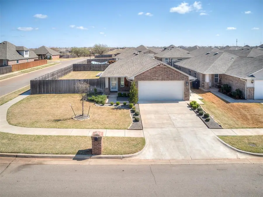 19628 Brookville Drive, Edmond, OK 73012 - #2