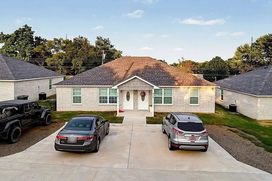 920 W Williams Avenue, Sallisaw, OK 74955 - #2