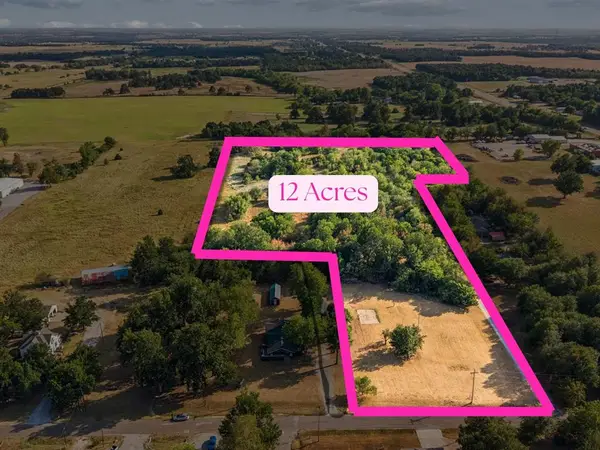 E Van Buren Street, Crescent, OK 73028