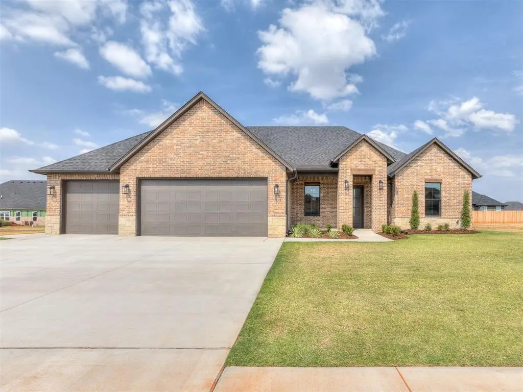 2217 W Cole Drive, Mustang, OK 73064 - #1