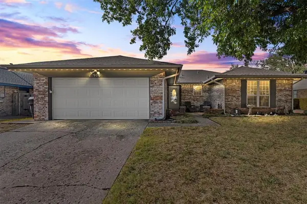 11900 Sagamore Drive, Yukon, OK 73099