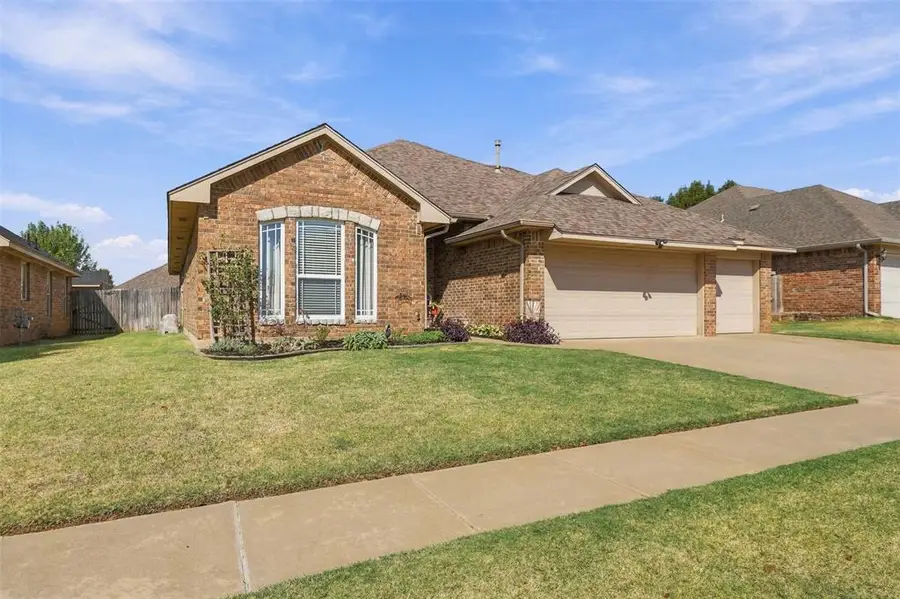 745 Dana Drive, Yukon, OK 73099 - #3