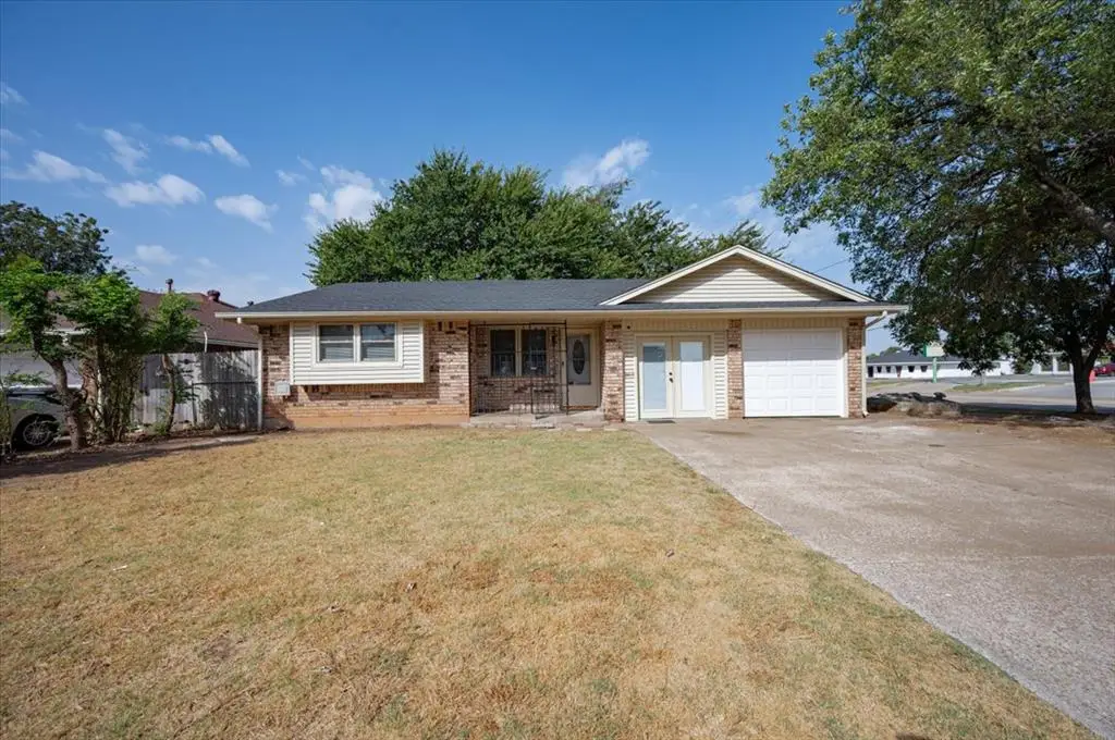 1209 Lawton, Oklahoma City, OK 73160 - #1