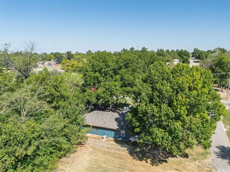 804 S Market Avenue, Shawnee, OK 74801 - #3