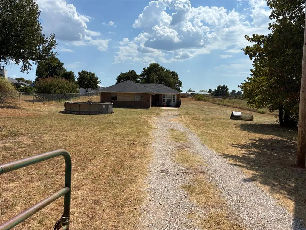 20100 SE 44th Street, Harrah, OK 73045 - #1