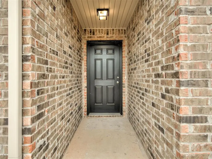 1408 Chuck Wagon Drive, El Reno, OK 73036 - #2