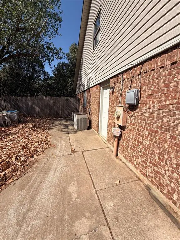 7928 Maehs Lane, Oklahoma City, OK 73162 - #3