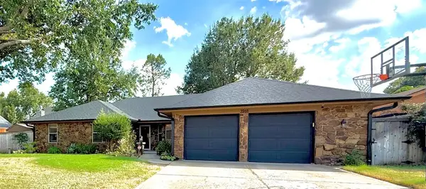 3918 Brookhollow Road, Norman, OK 73072