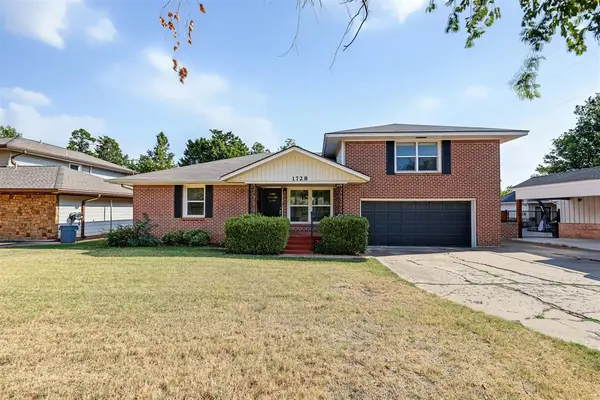 1728 NW 63rd Street, Nichols Hills, OK 73116