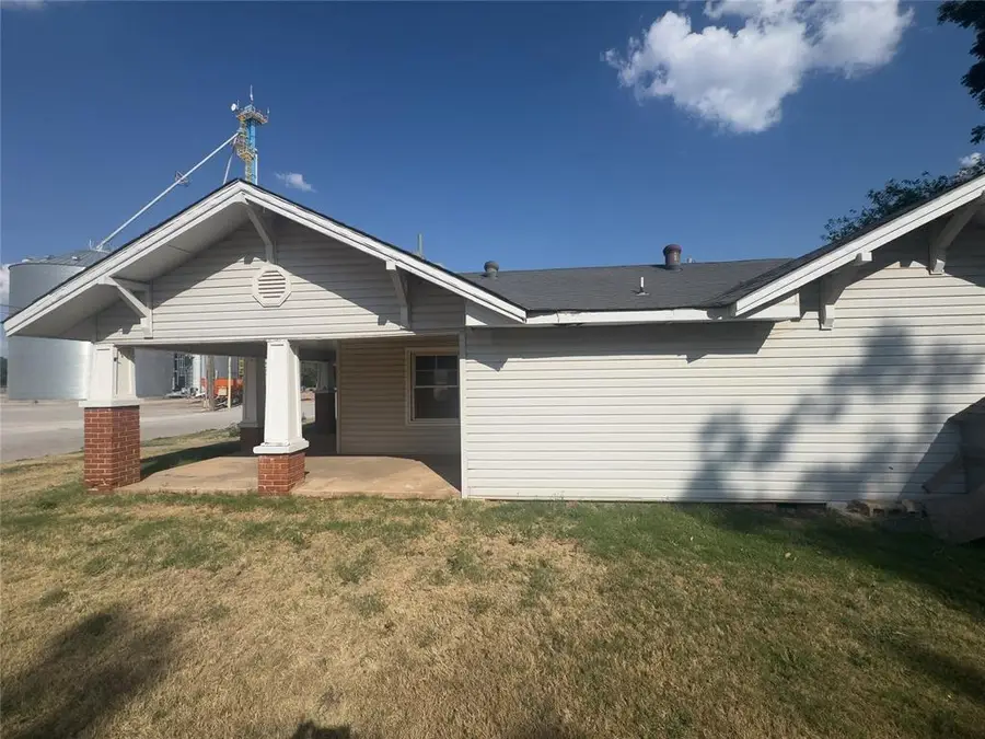 413 Main Street, Garvin, OK 73057 - #3