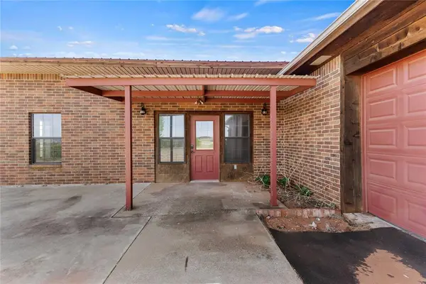 12168 N Us 281 Highway, Lookeba, OK 73053