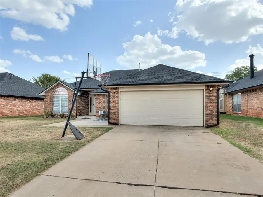 11712 SW 7th Street, Yukon, OK 73099 - #2