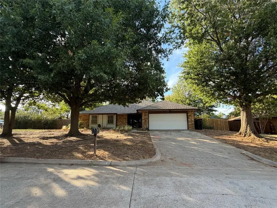 113 Lochwood Lane, Yukon, OK 73099 - #2