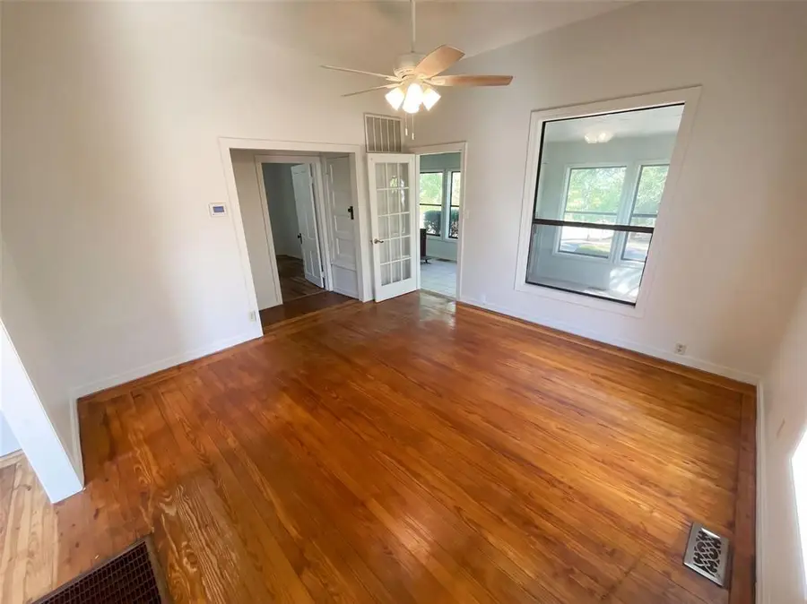 323 W 7th Street, Chandler, OK 74834 - #3