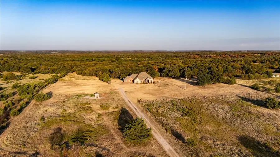 10501 Dobbs Road, Wellston, OK 74881 - #2
