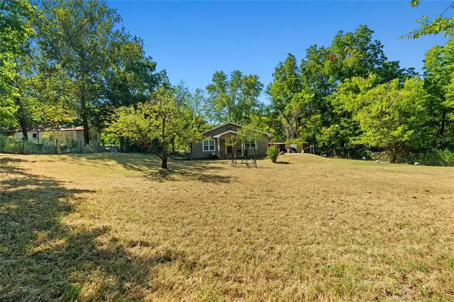 902 W 4th Street, Ada, OK 74820 - #3
