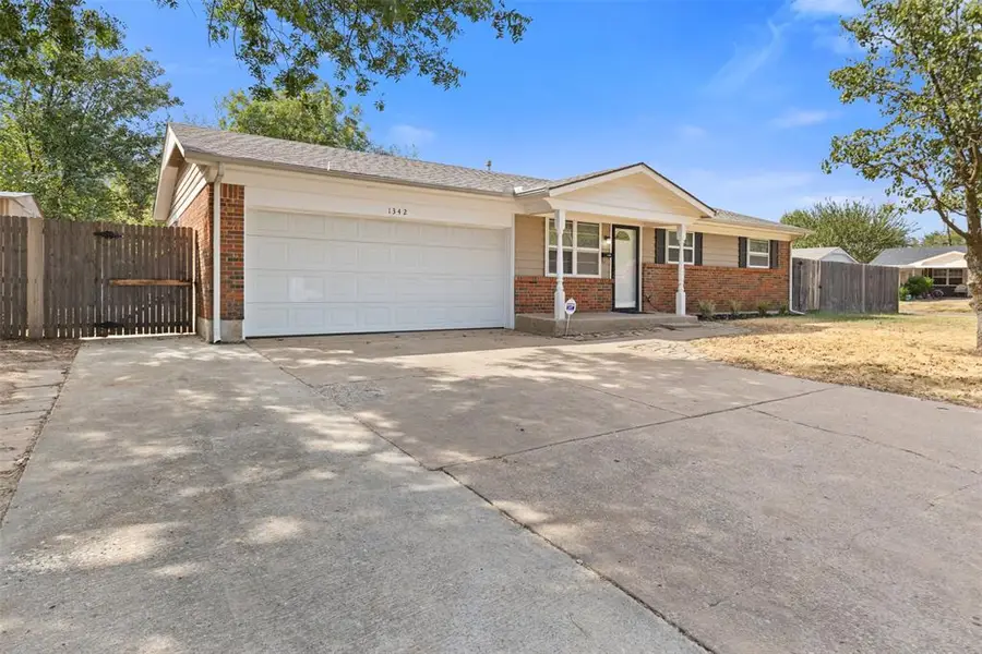 1342 Erie Avenue, Norman, OK 73071 - #2