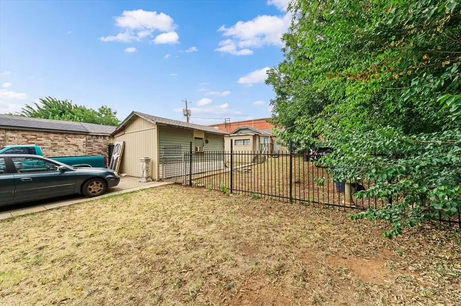 1434 SW 28th Street, Oklahoma City, OK 73108 - #2