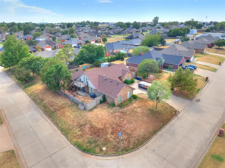 1311 Cambridge Drive, Shawnee, OK 74804 - #3
