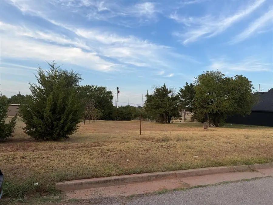 943 E Hill Street, Oklahoma City, OK 73105 - #2