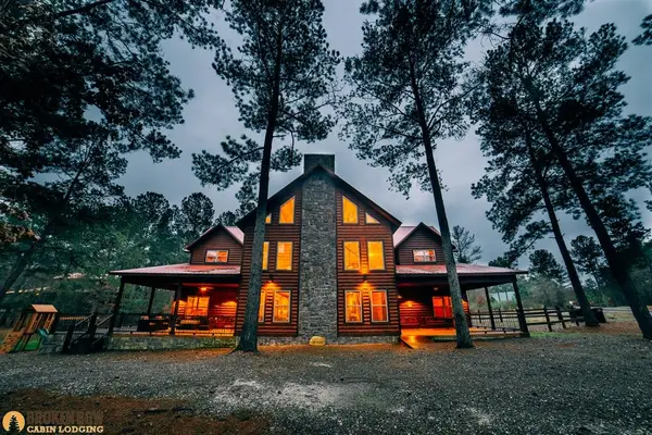 37 Orange Grove Road, Broken Bow, OK 74728