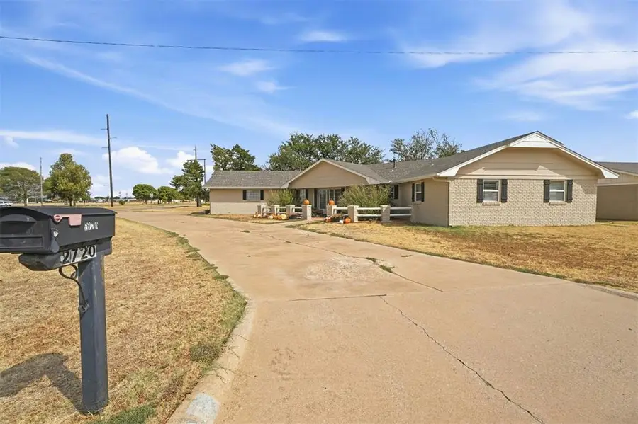 2720 N Robin Street, Altus, OK 73521 - #2