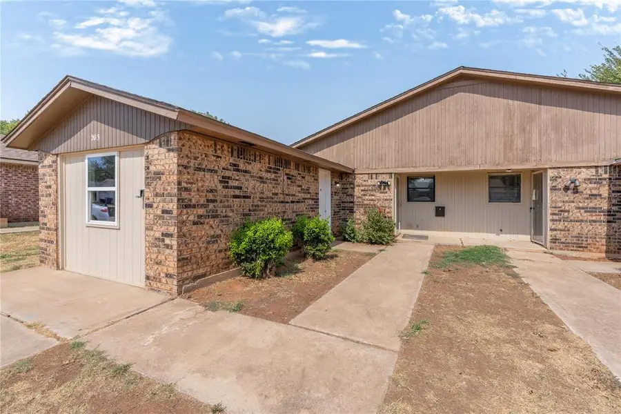 203 Windsor Way, Midwest City, OK 73110 - #2