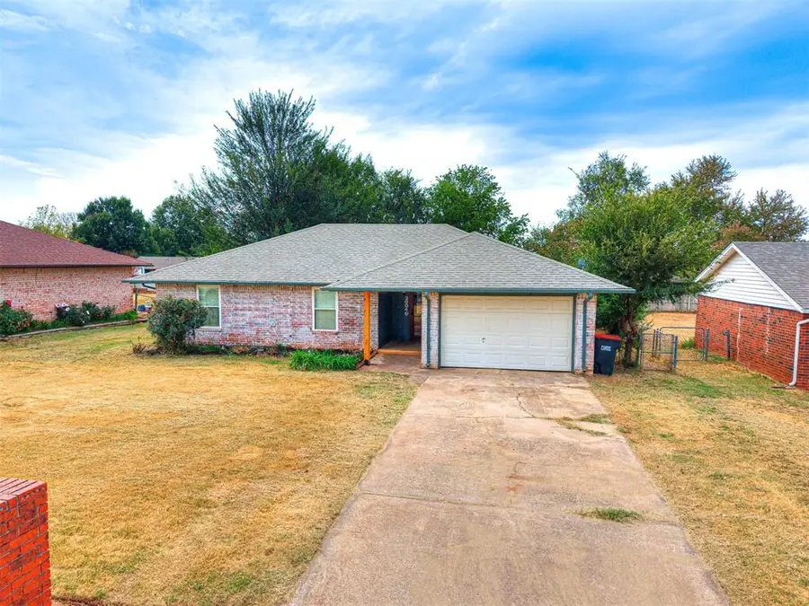 20040 Timberidge Road, Harrah, OK 73045 - #2