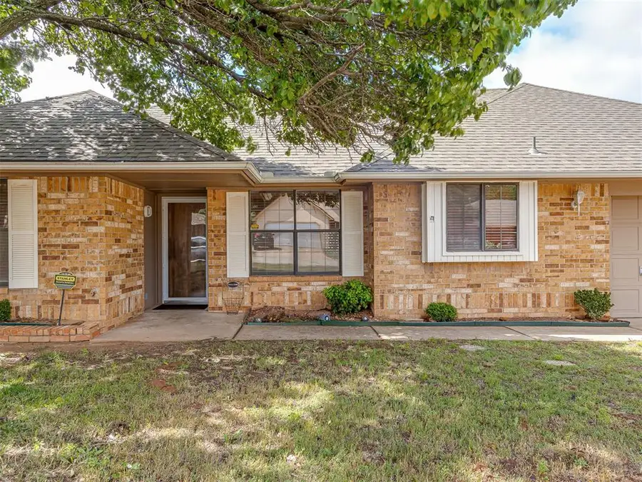 2608 Northwood Lane, Edmond, OK 73013 - #2