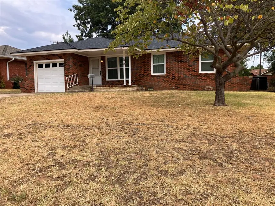 825 E Bouse Drive, Midwest City, OK 73110 - #2