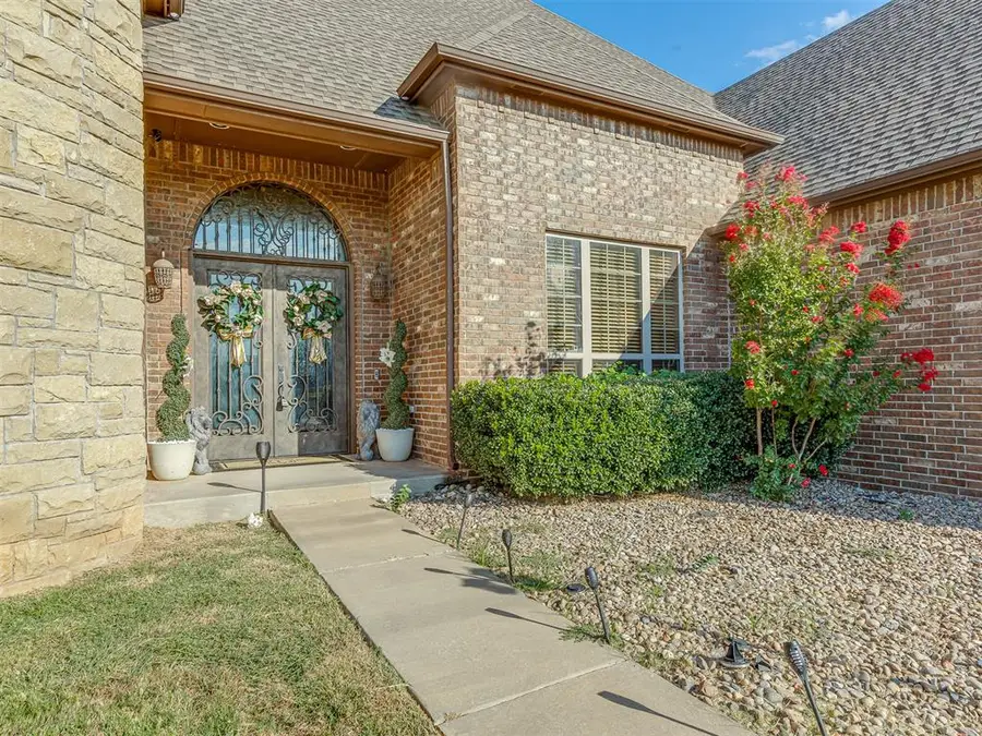 13630 S Kelly Avenue, Edmond, OK 73025 - #2