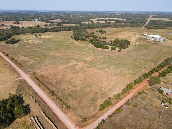 E 800 Rd Road, Tryon, OK 74875