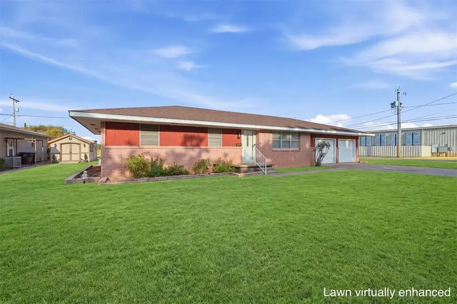 1401 A Street, Snyder, OK 73566 - #3