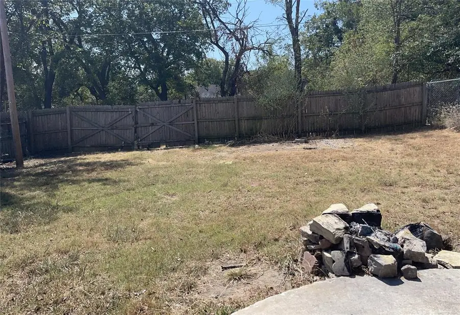 1811 Lewis Avenue, Seminole, OK 74868 - #3