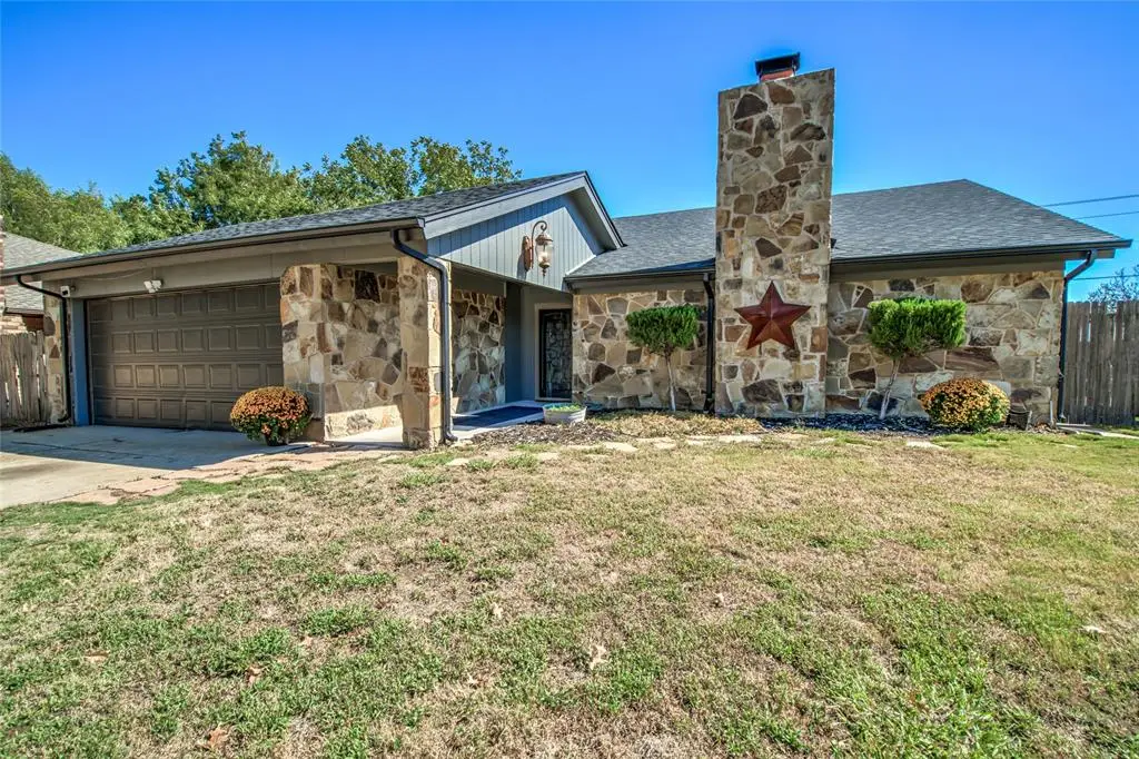 10008 Albert Lane, Yukon, OK 73099 - #1