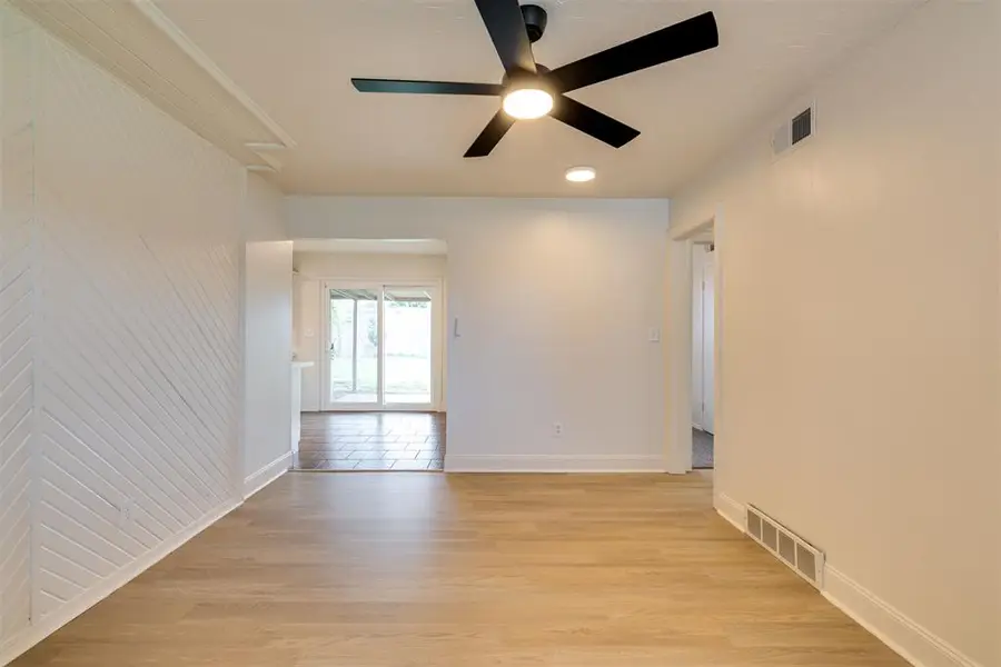 3025 SW 71st Street, Oklahoma City, OK 73159 - #3