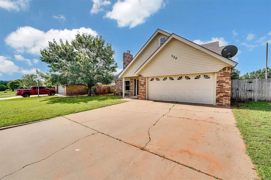 320 Elkview Drive, Elk City, OK 73644 - #2