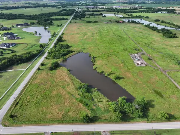 NW 220th Street, Edmond, OK 73012