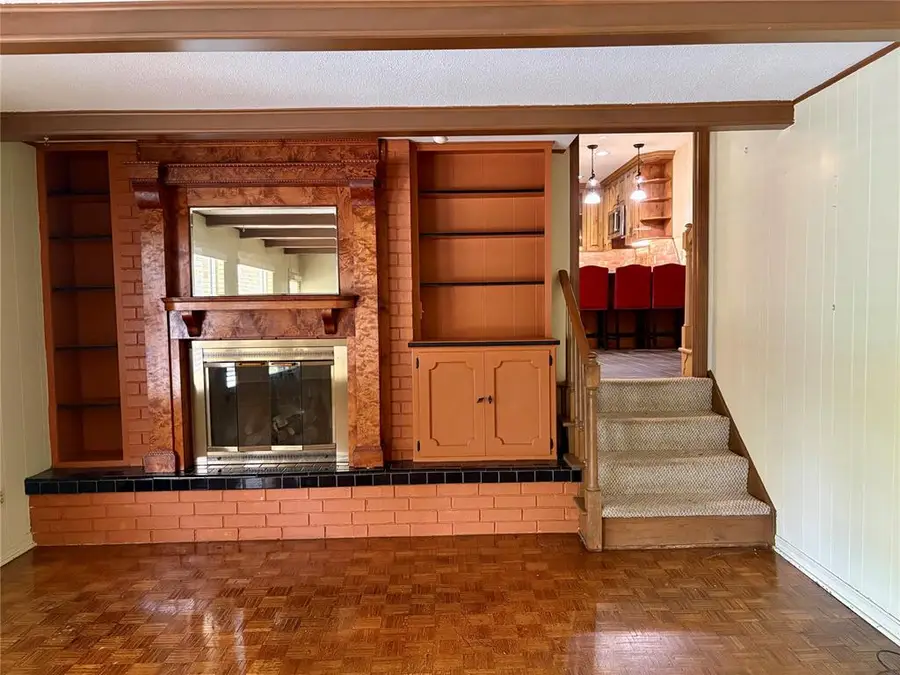 133 S Brentwood Drive, Oklahoma City, OK 73139 - #2