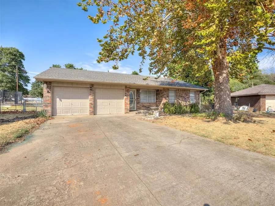 3323 Cox Circle, Choctaw, OK 73020 - #3