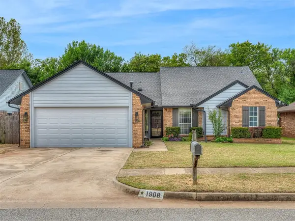 1908 Edgewater Lane, Edmond, OK 73013