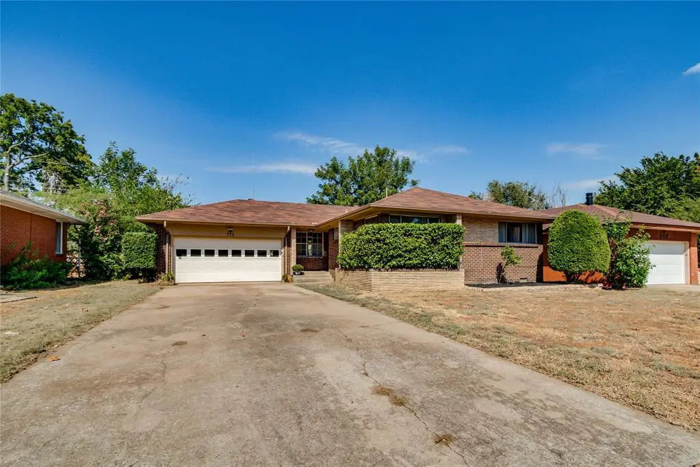 713 E Carroll Lane, Midwest City, OK 73110 - #1