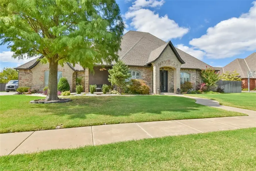 3009 Monica Lane, Moore, OK 73160 - #2