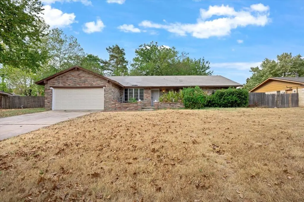 1111 Lincoln, Norman, OK 73072 - #1