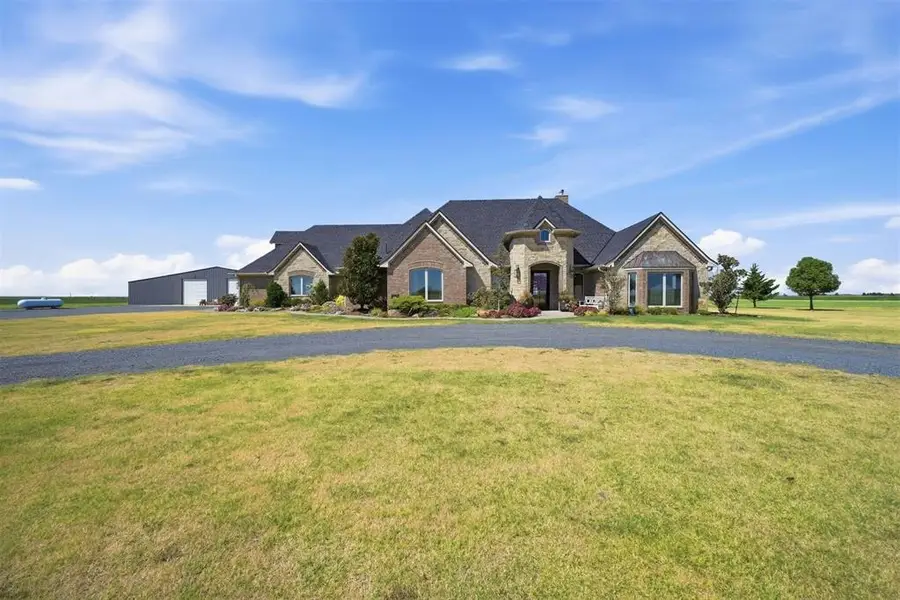 16353 S County Road 213 Road, Headrick, OK 73549 - #2