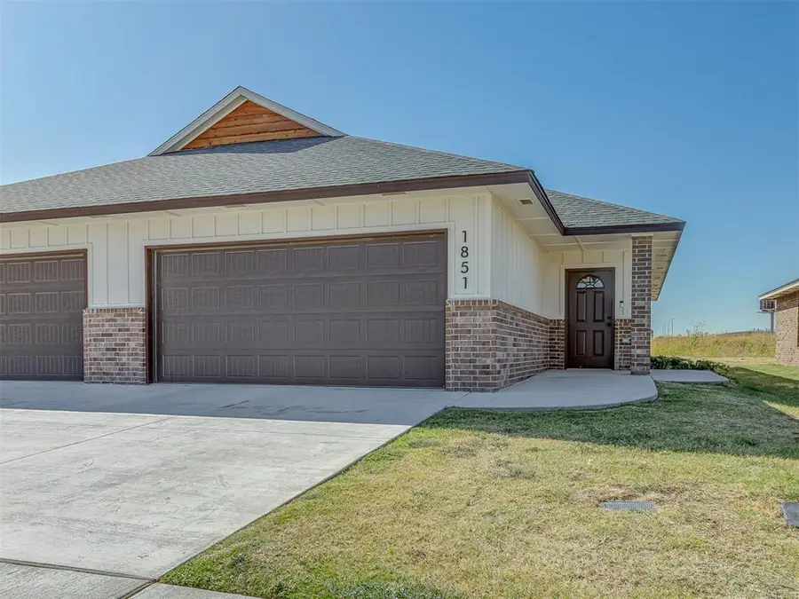 1913 Investors Avenue, El Reno, OK 73036 - #2